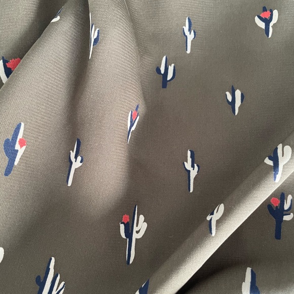 Cactus print tank top. - Picture 4 of 4